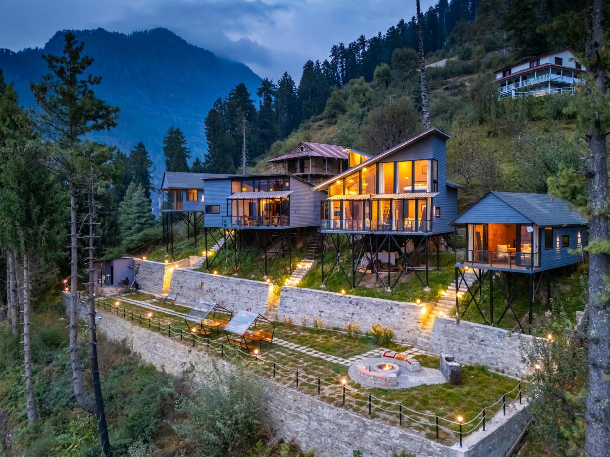 Montane Chalet , Sethan Manāli Buitenkant foto